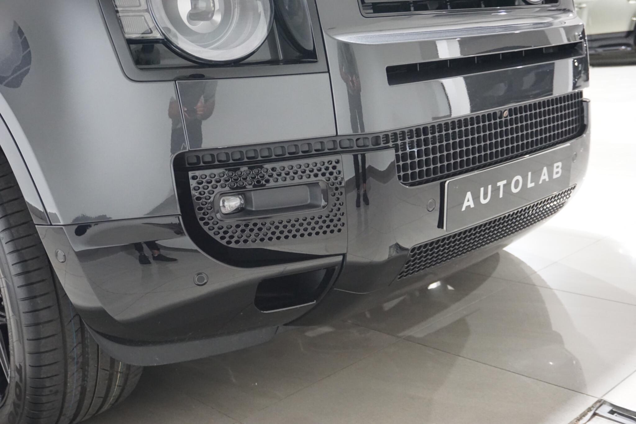 Land Rover Defender 110 3.0 D350 MHEV X-Dynamic HSE Hard Top SUV Auto 4WD MWB Euro 6 (s/s) 5dr